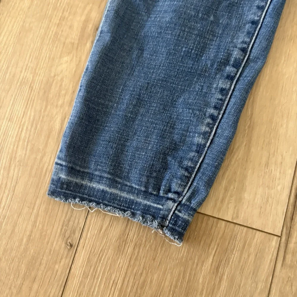 Lucky Brand Women's Hayden Crop Jeans Size 6 / 28 Mid Rise Blue Stretch Denim